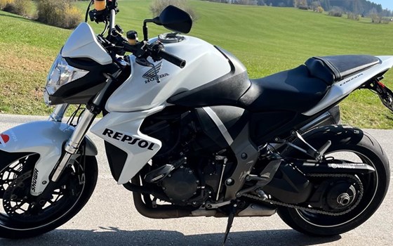 Gebrauchtmotorrad Honda CB 1000 R - Bild 6