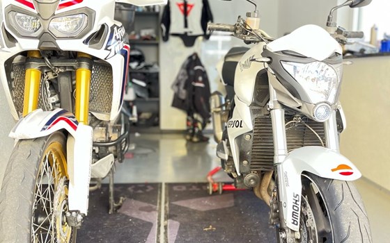 Gebrauchtmotorrad Honda CB 1000 R - Bild 7