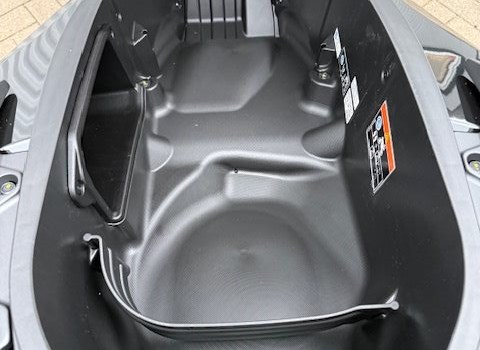 Gebrauchtmotorrad Honda Forza 125 Special Edition - Bild 12