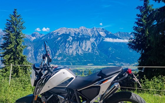 Gebrauchtmotorrad KTM 690 Duke - Bild 1