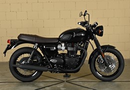 Moto nuova Triumph Bonneville T120 Black
