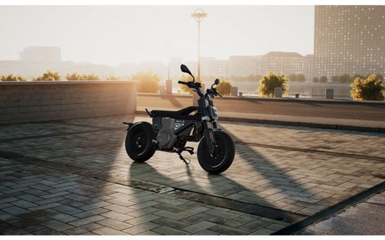 Neufahrzeug BMW CE 02 4kW - Bild 1