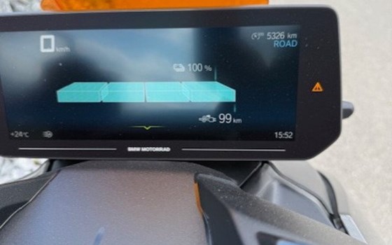 Motorrad Occasion BMW CE 04 - Bild 5