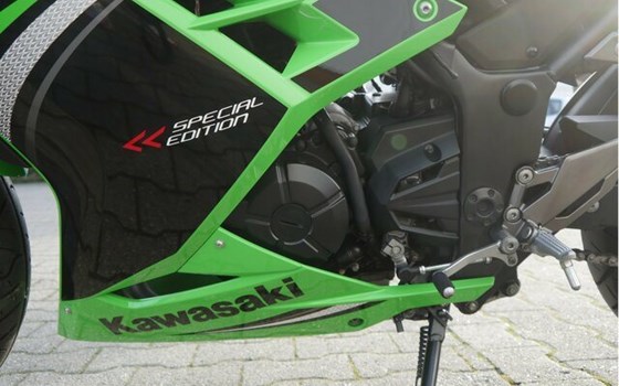 Gebrauchtmotorrad Kawasaki Ninja 300 - Bild 12