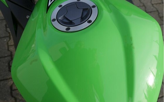 Gebrauchtmotorrad Kawasaki Ninja 300 - Bild 20