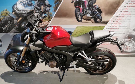 Neufahrzeug Honda CB650R - Bild 1