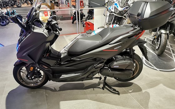 Neufahrzeug Honda Forza 125 - Bild 1