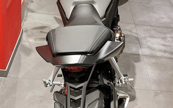 Neufahrzeug Honda CB650R - Bild 5