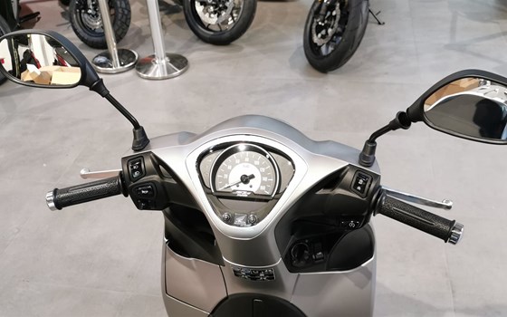 Neufahrzeug Honda SH Mode 125 - Bild 13