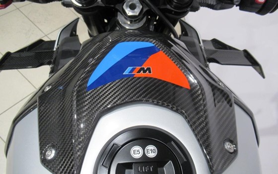 Gebrauchtmotorrad BMW M 1000 RR - Bild 20