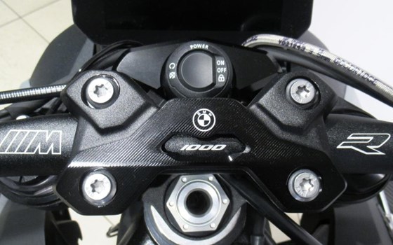 Gebrauchtmotorrad BMW M 1000 RR - Bild 21