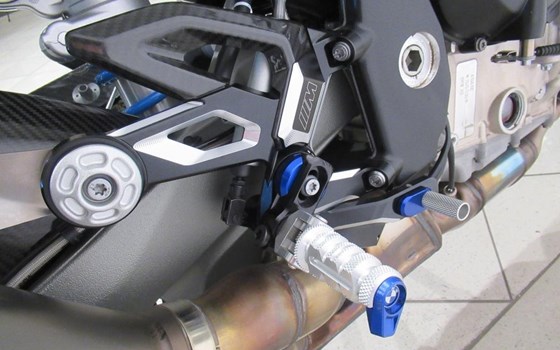 Gebrauchtmotorrad BMW M 1000 RR - Bild 26