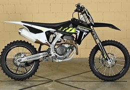 Moto nuova Triumph TF 250-X