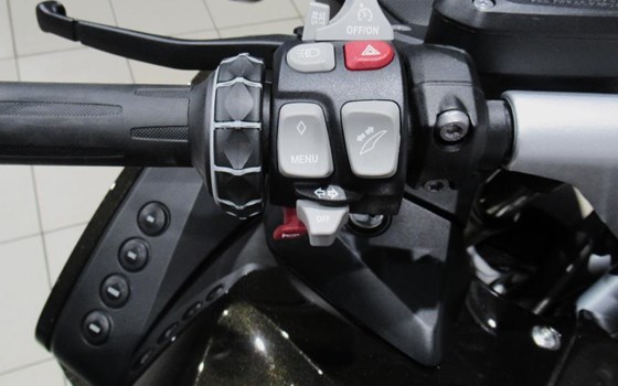 Gebrauchtmotorrad BMW R 1200 RT - Bild 11