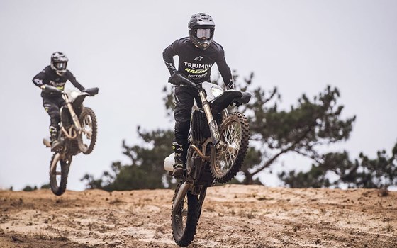 Neufahrzeug Triumph TF 250-E - Bild 11