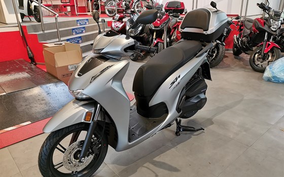 Neufahrzeug Honda SH350i - Bild 2