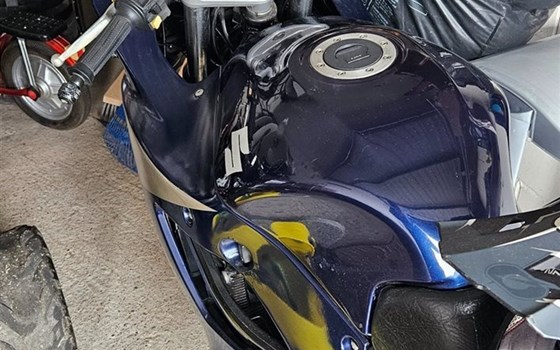 Gebrauchtmotorrad Suzuki GSX 600 F - Bild 2