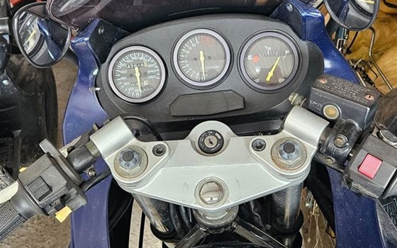 Gebrauchtmotorrad Suzuki GSX 600 F - Bild 4