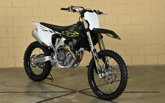 Motorrad Occasion Triumph TF 450-X - Bild 2
