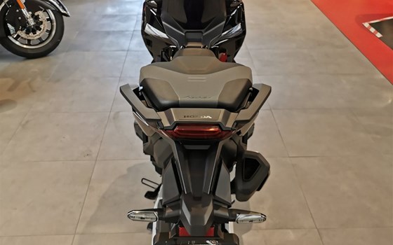 Neufahrzeug Honda X-ADV - Bild 8