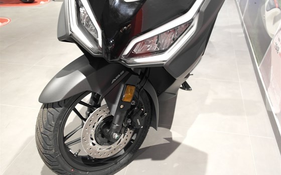 Neufahrzeug Honda Forza 350 - Bild 6