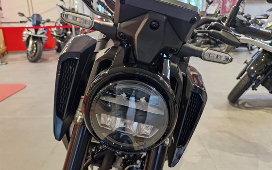 Neufahrzeug Honda CB125R - Bild 4