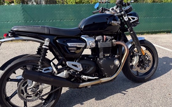 Gebrauchtmotorrad Triumph Speed Twin 1200 - Bild 2