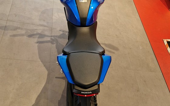 Neufahrzeug Honda CB125R - Bild 10