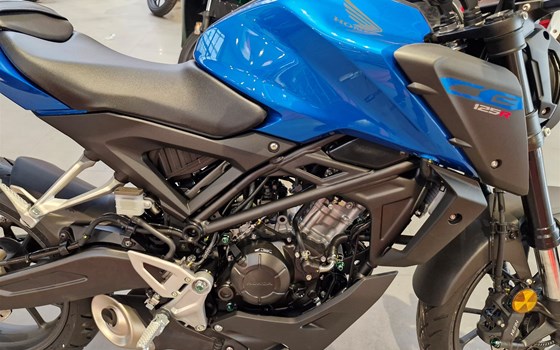 Neufahrzeug Honda CB125R - Bild 5