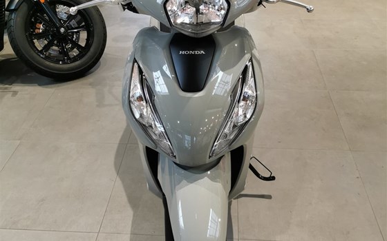 Neufahrzeug Honda NSC Vision 110 - Bild 7