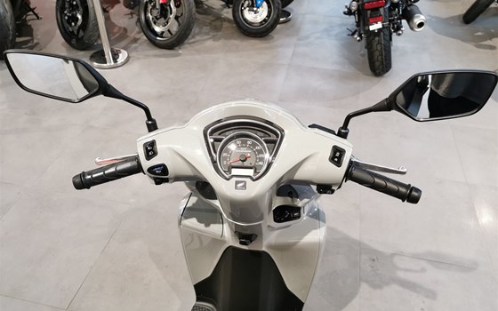 Neufahrzeug Honda NSC Vision 110 - Bild 9