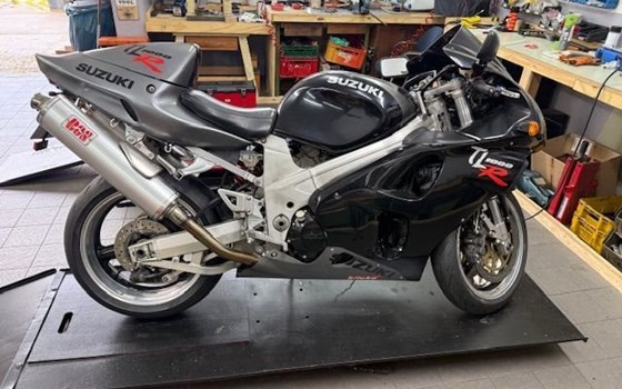 Gebrauchtmotorrad Suzuki TL 1000 R - Bild 3