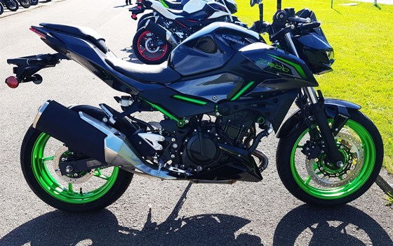 Neufahrzeug Kawasaki Z 500 SE - Bild 5