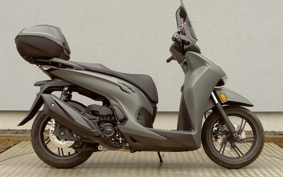 Gebrauchtmotorrad Honda SH350i - Bild 1