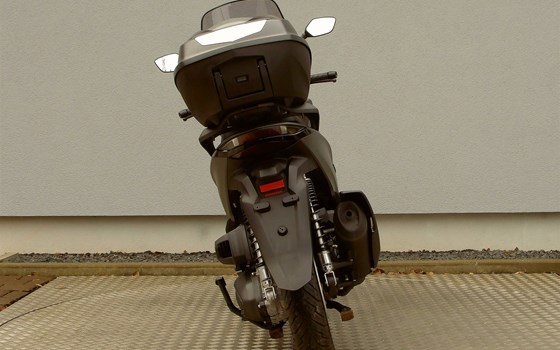 Gebrauchtmotorrad Honda SH350i - Bild 7