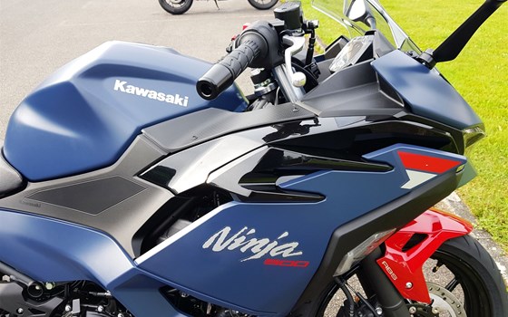 Neufahrzeug Kawasaki Ninja 500 SE - Bild 8