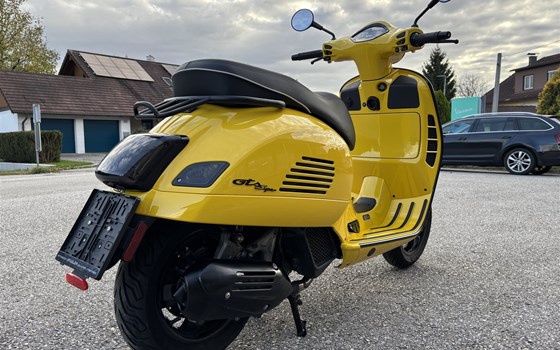 Gebrauchtmotorrad Vespa GTS 125 Super - Bild 2