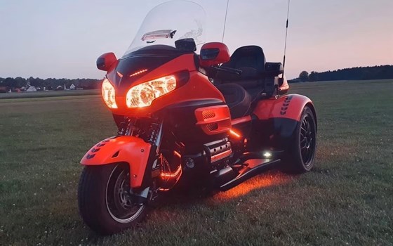 Gebrauchtmotorrad Honda Goldwing Trike - Bild 1