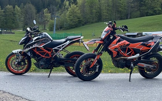 Gebrauchtmotorrad KTM 690 SMC R - Bild 11