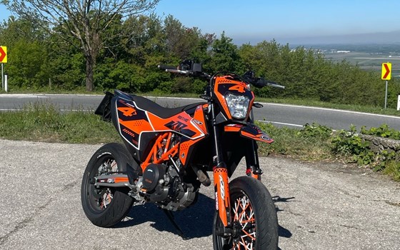 Gebrauchtmotorrad KTM 690 SMC R - Bild 10