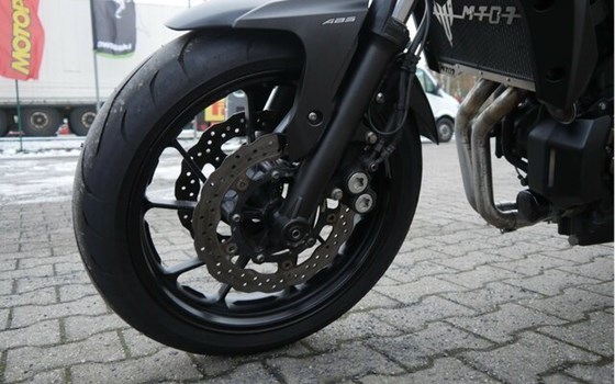 Gebrauchtmotorrad Yamaha MT-07 - Bild 13