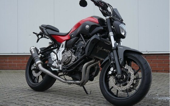 Gebrauchtmotorrad Yamaha MT-07 - Bild 3