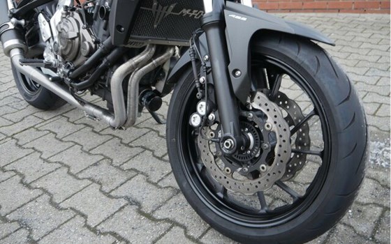 Gebrauchtmotorrad Yamaha MT-07 - Bild 4