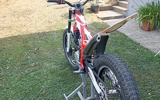 Gebrauchtmotorrad Beta Evo 300 4Takt - Bild 2