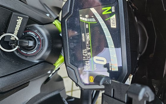 Gebrauchtmotorrad Kawasaki Z900 - Bild 3