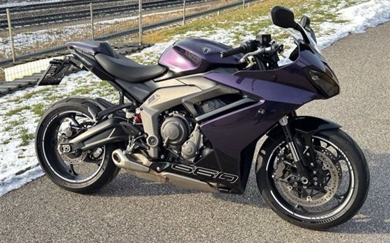 Gebrauchtmotorrad Triumph Daytona 660 - Bild 2