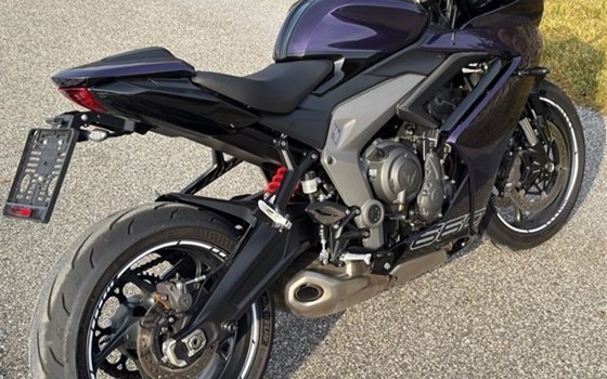 Gebrauchtmotorrad Triumph Daytona 660 - Bild 4