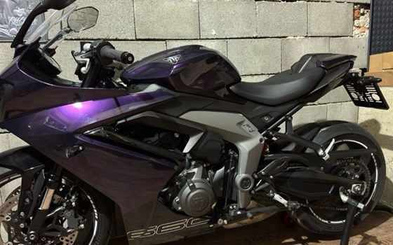 Gebrauchtmotorrad Triumph Daytona 660 - Bild 5