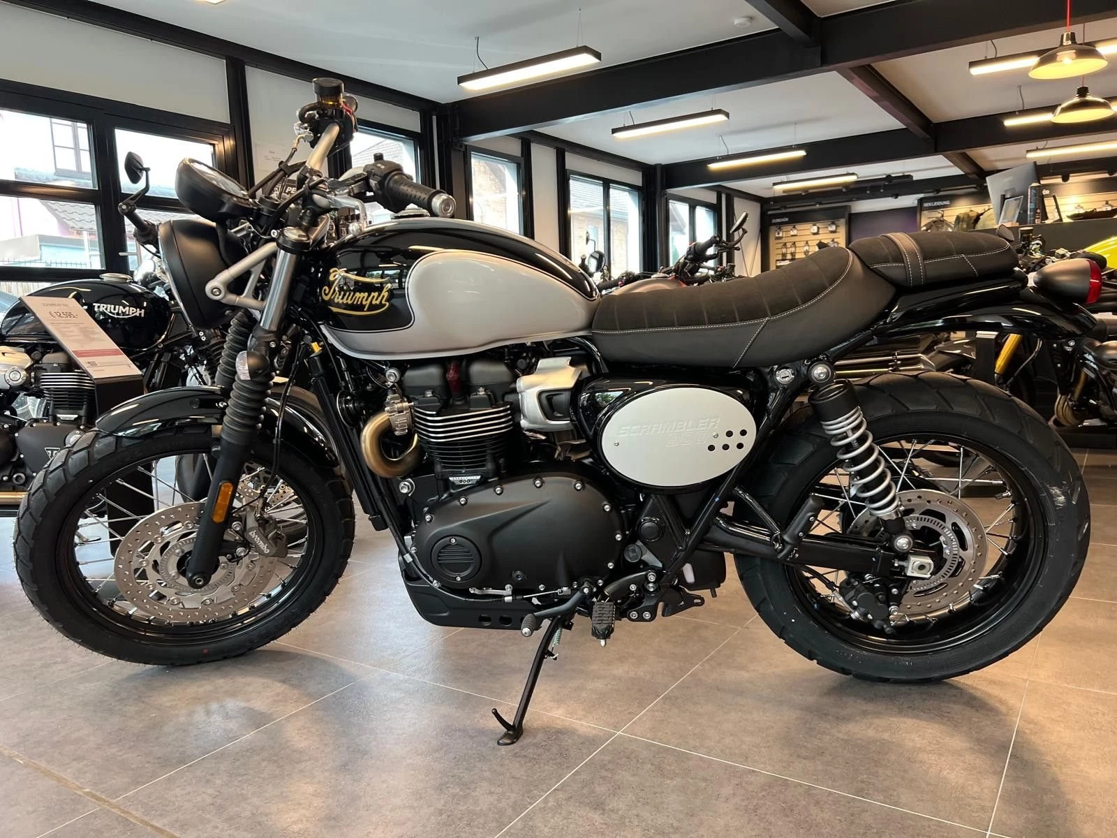 Triumph Scrambler 900