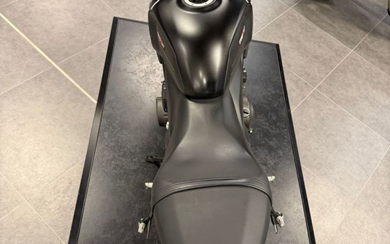 Gebrauchtmotorrad Triumph Trident 660 - Bild 10